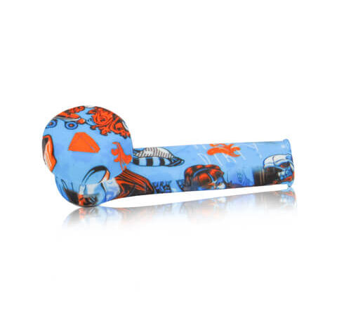 Roller Durby Girl Silicone Pipe